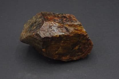 Zircon, Benono, Tongay, Madagascar.