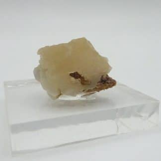 Cristal de Stolzite flottant, mine de Sainte Lucie, Lozère.