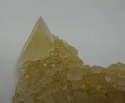 Calcite gemme, Landelies, Hainaut, Belgique.