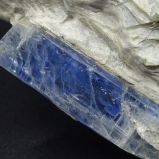 Kyanite or Disthenes (mineral)