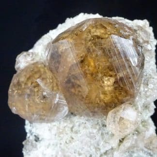 Garnet (mineral)