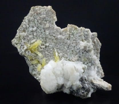 Mimétite prismatique, mine de Tsumeb, Namibie.