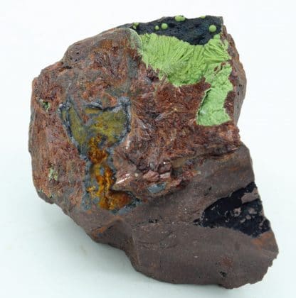 Eléonorite, Wavellite, Polk county, Arkansas, USA.