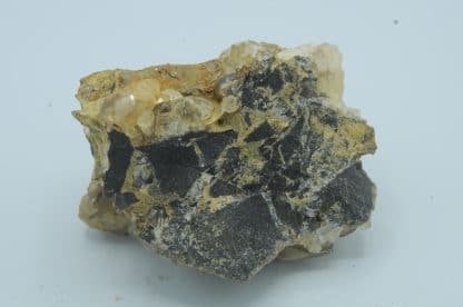 Calcite, Carrière de Biesmérée, Namur, Province de Namur, Belgique.