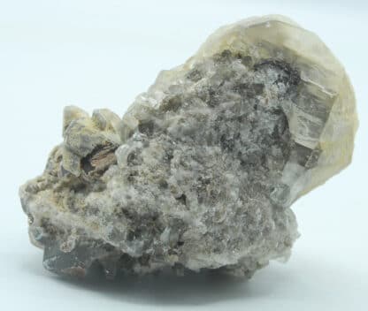 Calcite, Carrière de Lompret, près de Chimay, Belgique.