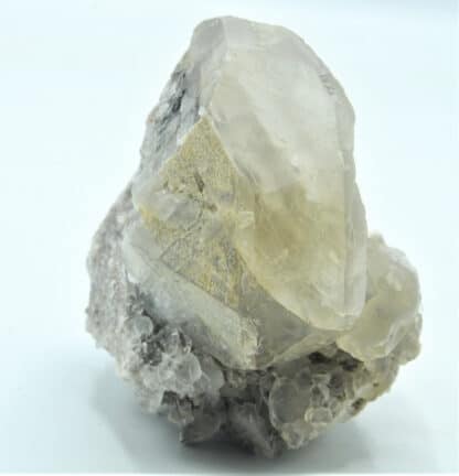 Calcite, Carrière de Lompret, près de Chimay, Belgique.