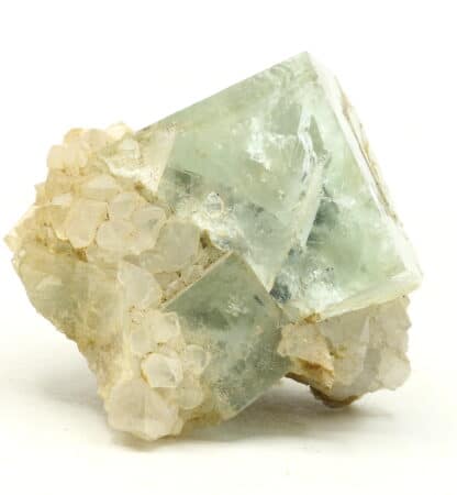 Fluorite bleue sur quartz de la mine du Burc, Tarn.