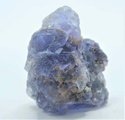 Fluorite (Fluorine) bleue à violette, carrière du Boltry, Seilles, Belgique.