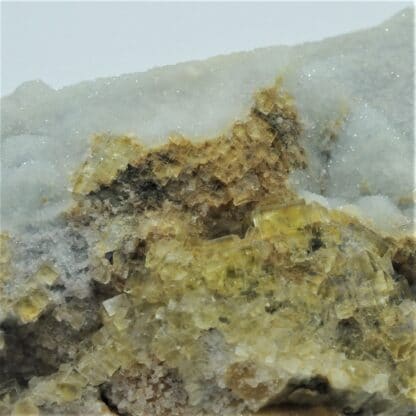 Quartz et Fluorite (Fluorine), Mine de La Barre, Puy-de-Dôme, Auvergne.