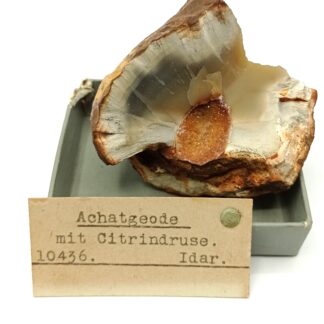 Achatgeode mit Citrindruse (Agate, Citrine), Idar, Inde, (Allemagne?).