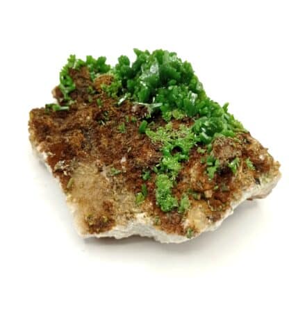 cristaux de pyromorphite verte de la mine des Farges en Corrèze