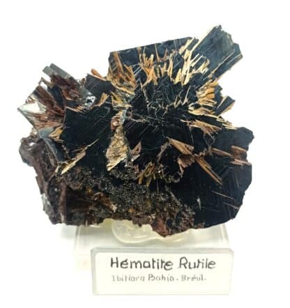 Hématite et Rutile, Ibitiara, Bahia, Brésil.