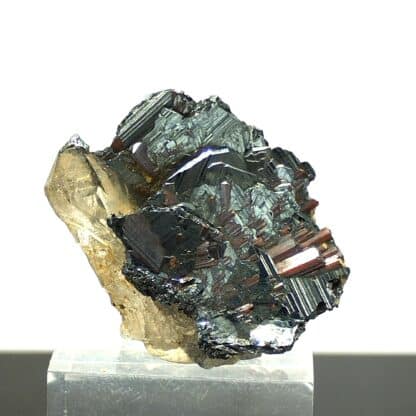 Rutile et Hématite, Val Cavradi, Uri, Suisse.