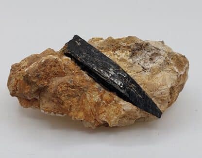 Achmite (Aegirine), Magnet Cove, Arkansas, USA.