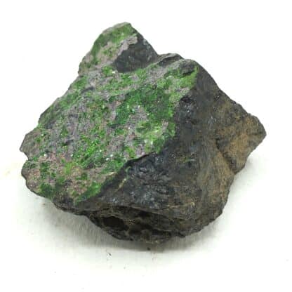 Uvarovite (Grenat), Western Foothills, Californie, USA (États-Unis).