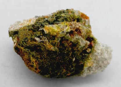 Crocoïte et Pyromorphite, Filon du Cantonnier, Nontron, Dordogne.