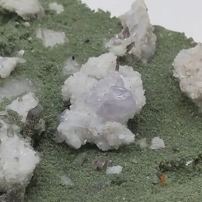 Apatite, Stilbite & Titanite, Piz Miez, Grisons, Suisse.