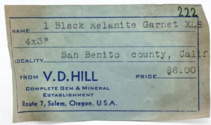 Grenat var Mélanite, San Benito Co., Californie, USA.