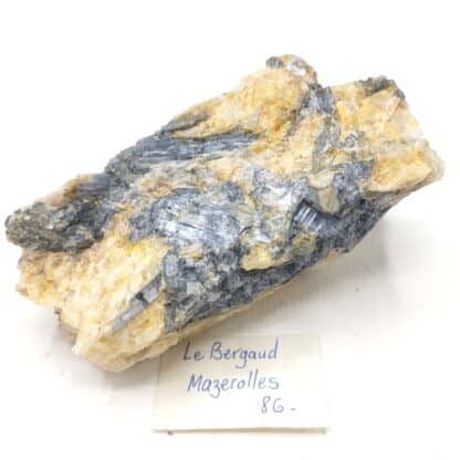 Disthène (Kyanite), Le Bergault, Mazerolles, Vienne, Limousin.